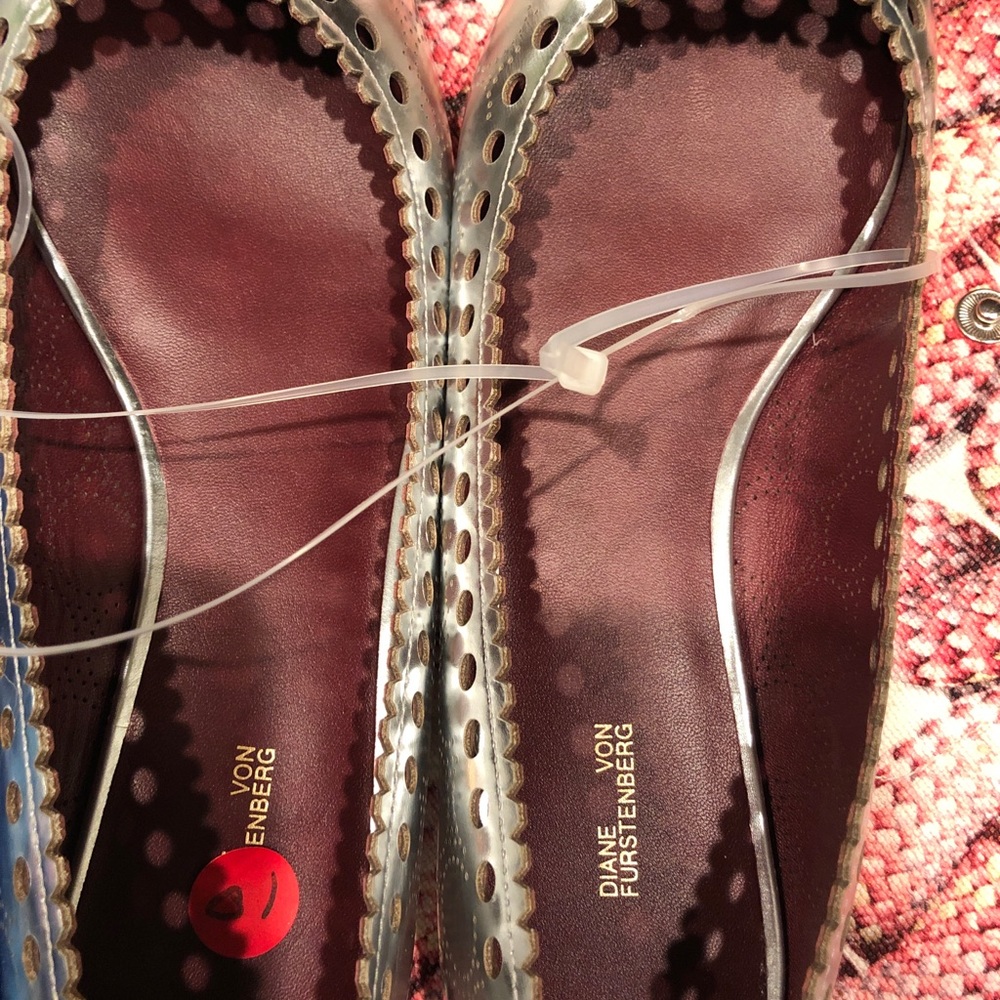 Corolla flats
